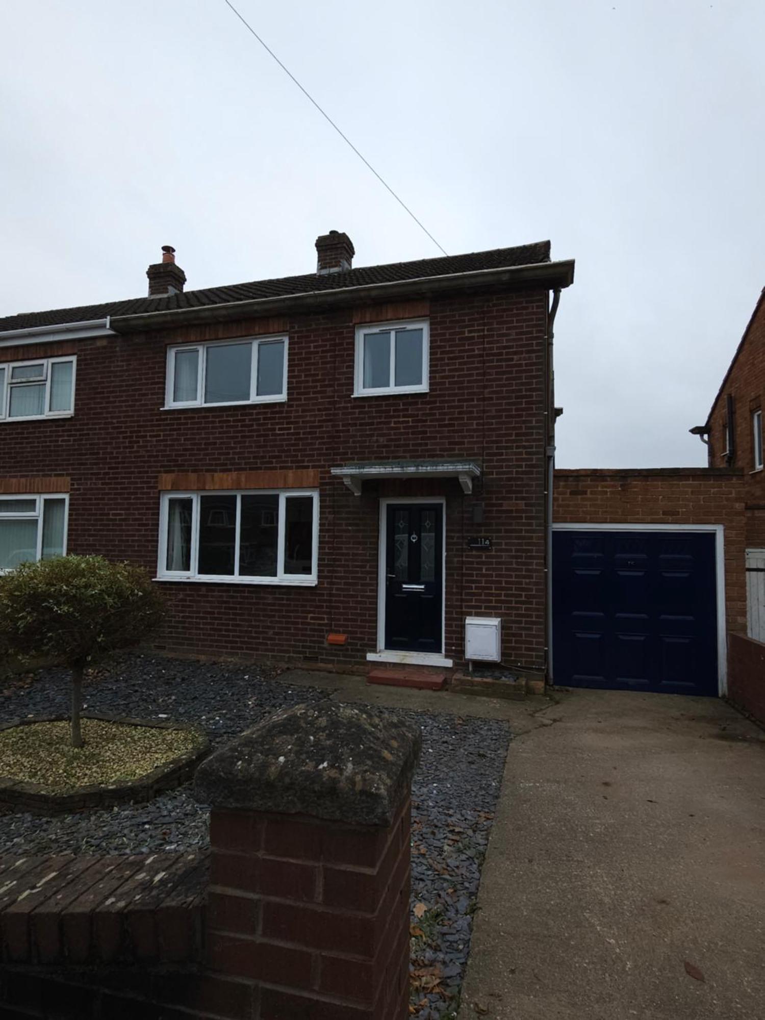 Modern 3 Bedroom Property With Free Driveway Parking By Shire Stays Shrewsbury Zewnętrze zdjęcie